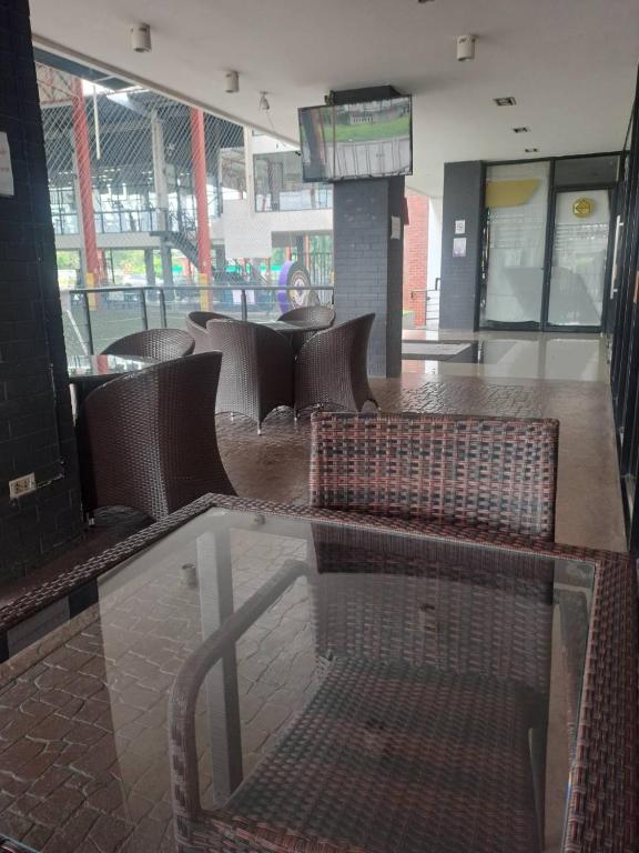 Shared lounge/TV area