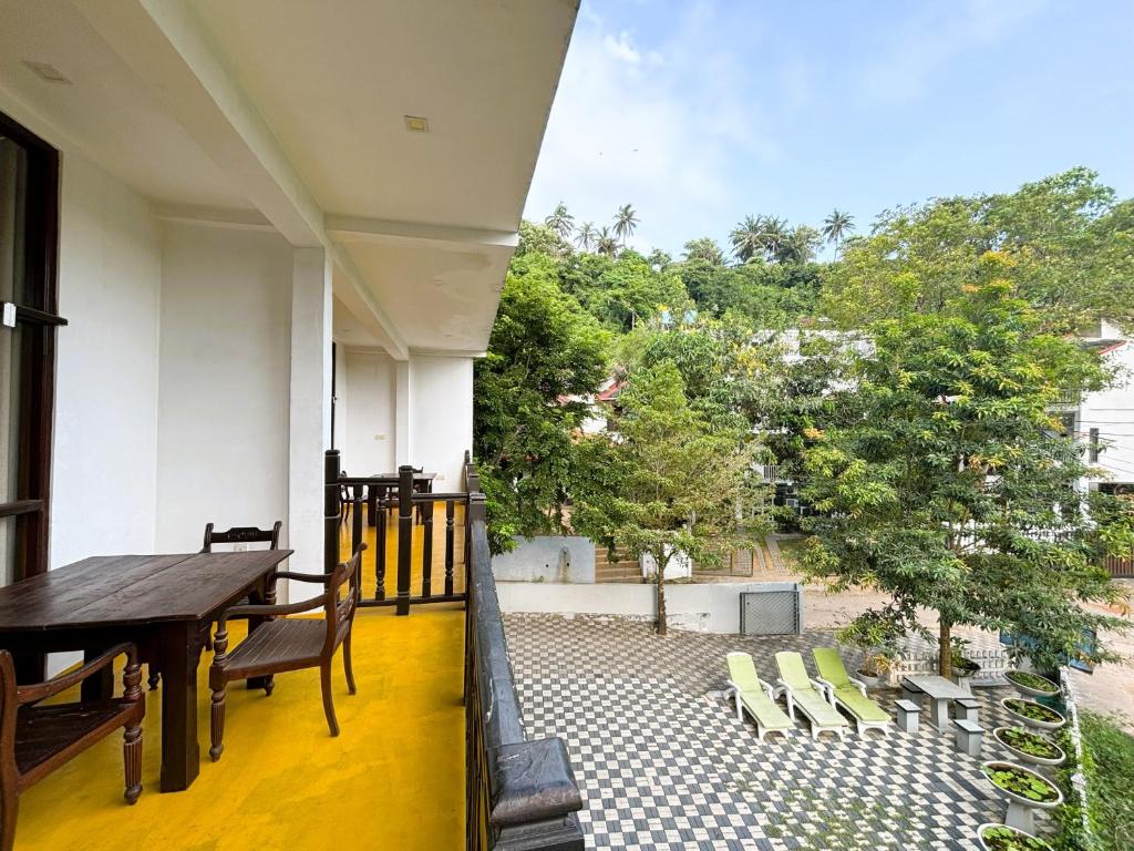 Balcony/terrace, Hotel Vacanza - Mirissa in Mirissa