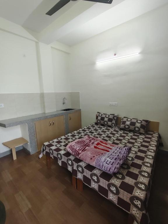 LVMR MIDTOWN Pg, Shamshi