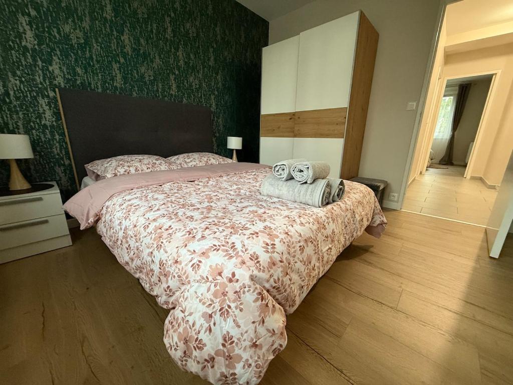 Liberte-Apartment with parking - 2