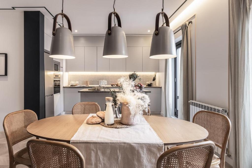 Lobras - 4 bedrooms in Trafalgar - 4