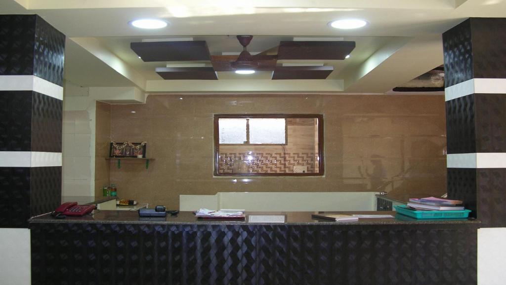 Hotel Woodside photo