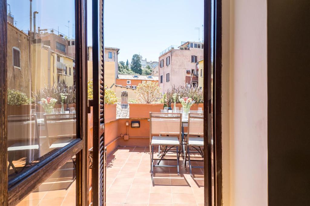 The Best Rent - Stylish Apartment in Trastevere district - 2