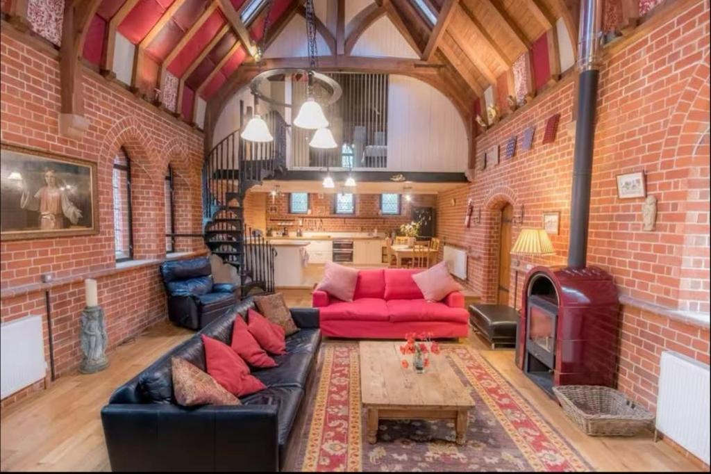 Curbridge Chapel, Southampton