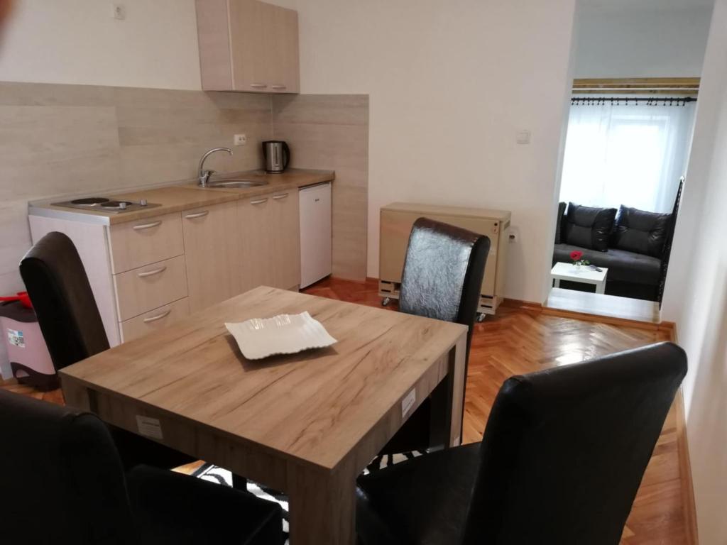 Apartmani Ana S - 4