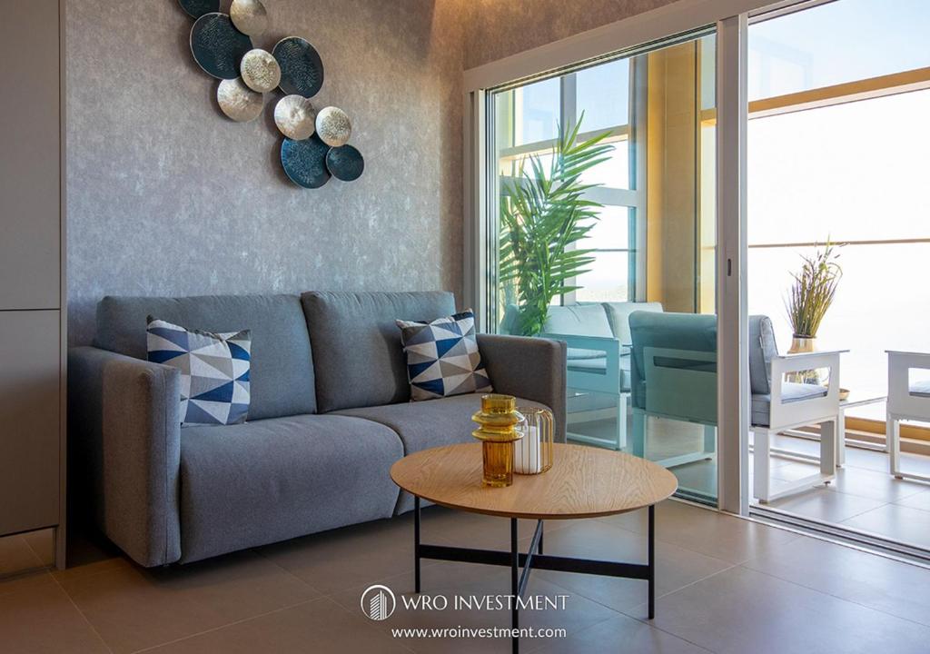 INTEMPO SKY RESORT in BENIDORM TOP PREMIUM 2 - 5