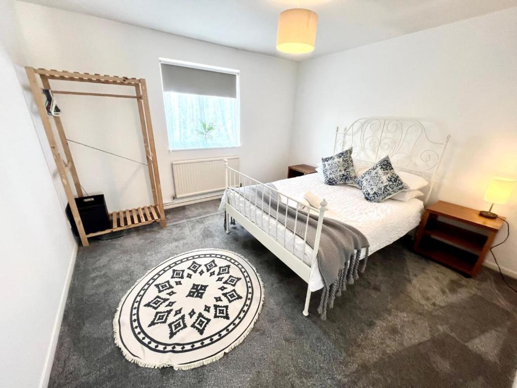 Modern Private Rooms in Central Milton Keynes, Milton Keynes