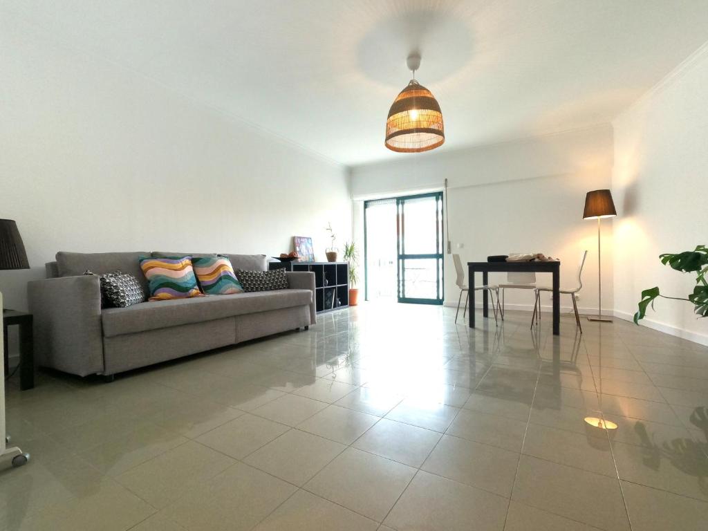 Almada, T1 Cacilhas, Almada