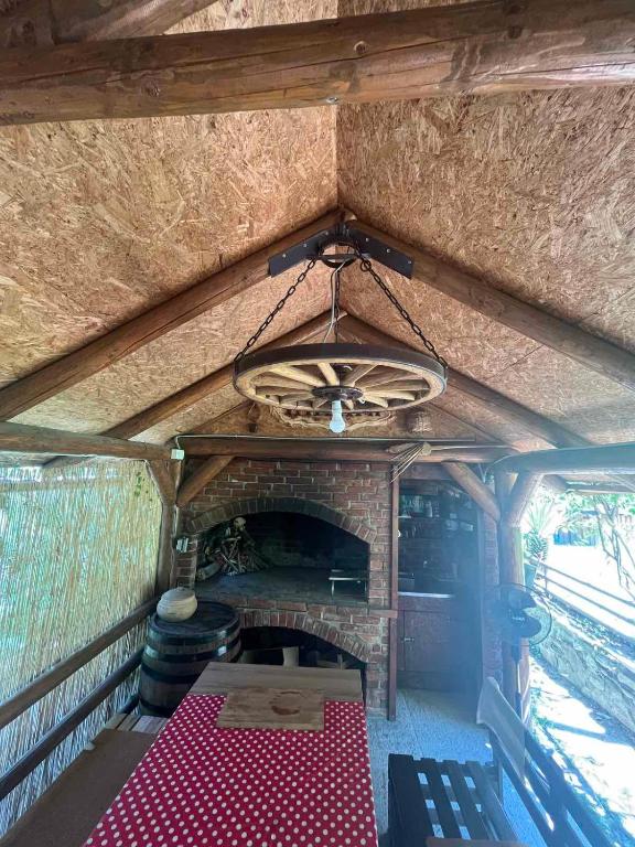 Dunja Cabin - Forest House with Pool - 4
