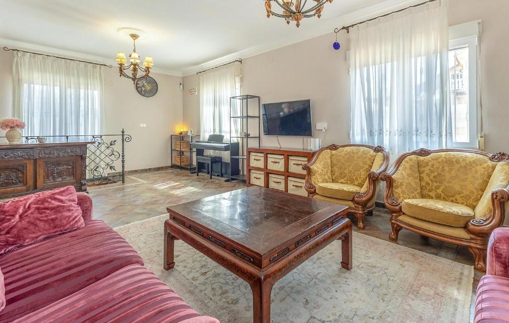 Amazing Home In Torrevieja - 3