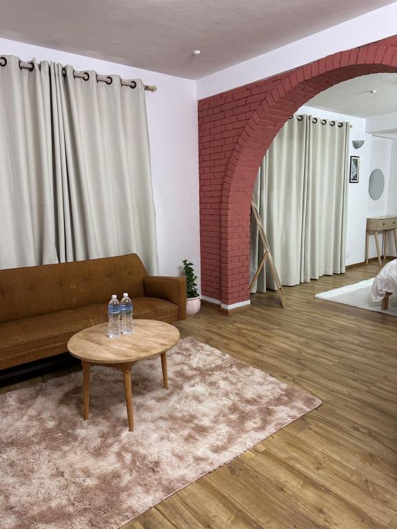 Manang De cafe B and B, Kathmandu