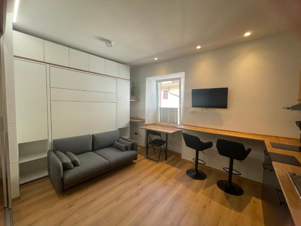 Capris Apartment, Koper