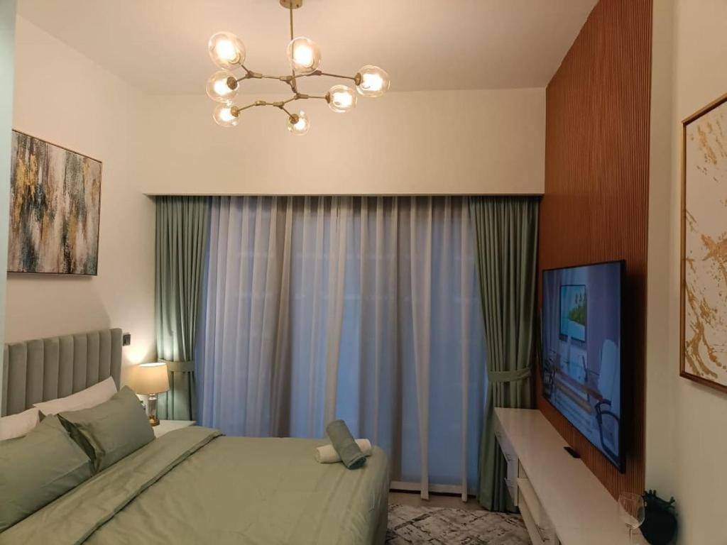 Tranquil Studio Retreat in Azizi Riviera 26, Dubaj