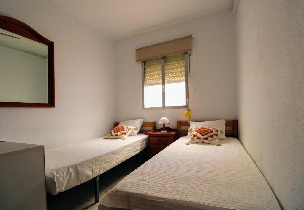 Three bedrooms in La Caleta - 5
