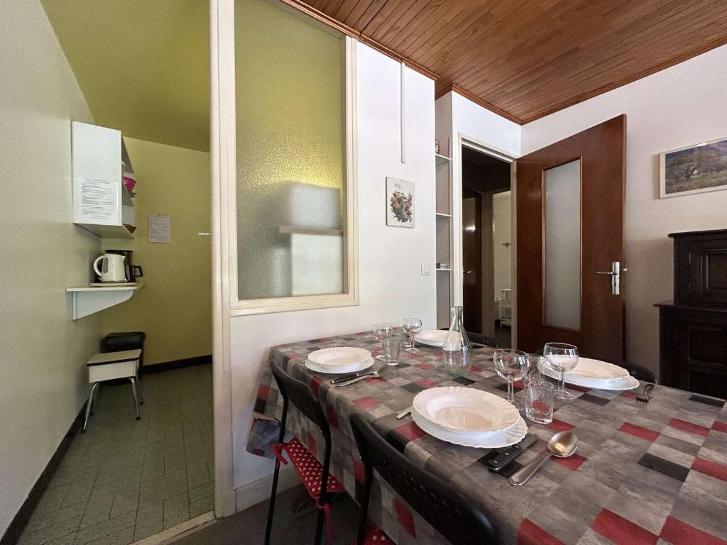 Confort à la montagne, studio spacieux 4 pers., centre Montgenèvre - FR-1-330D-99 - 3