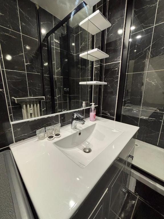 Appartement Tour Eiffel Motte Picquet Fondary - 4