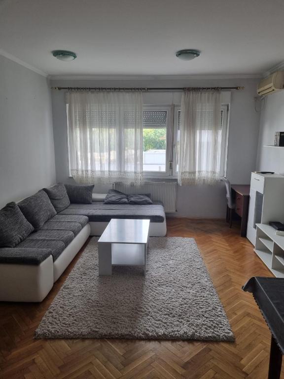 Apartman Iskra, Novi Sad