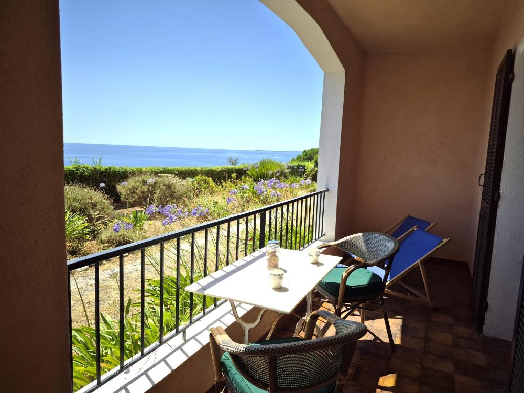 Studio vue mer, Santa-Maria-di-Lota