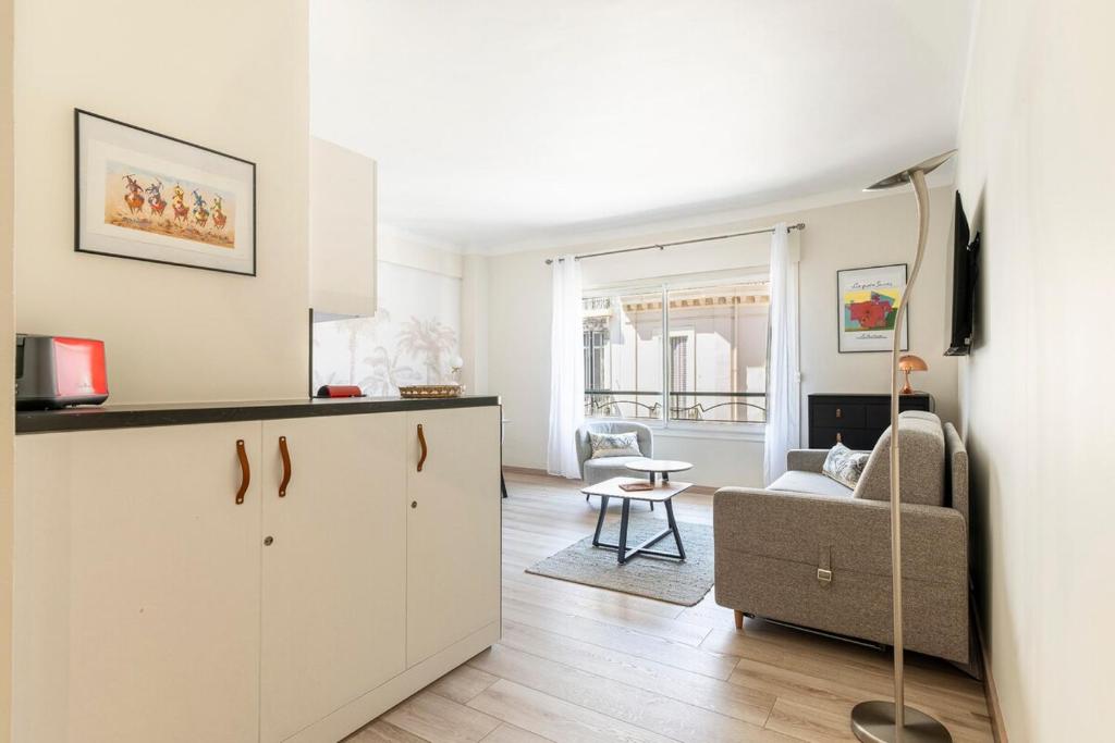 Le 45 Clémenceau - Superbe logement proche plages et Palais - 1