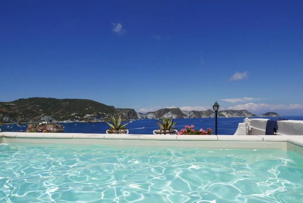 Hotel Torre Dei Borboni, hotel in Ponza