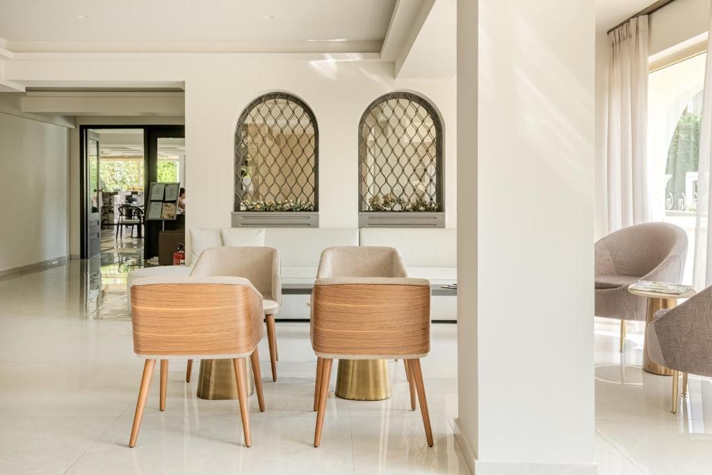 Corfu Mare Boutique Hotel -Adults only — Restaurant & bars in Corfu Town, Ionian Islands