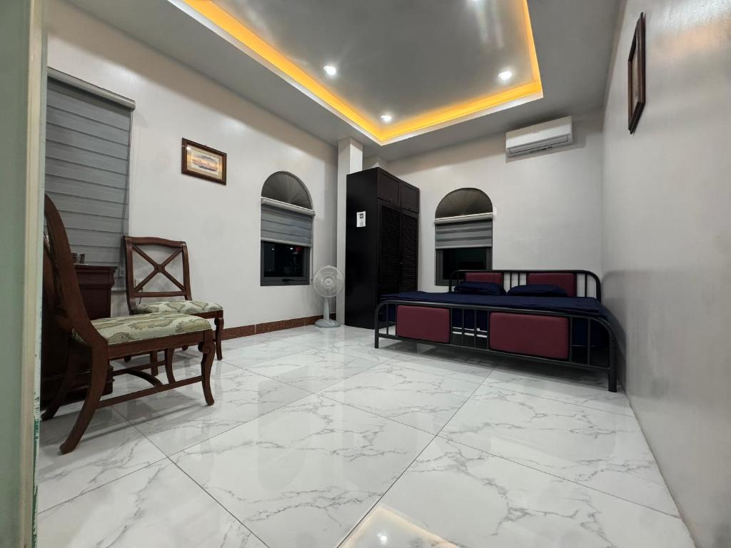 Linh San Hotel