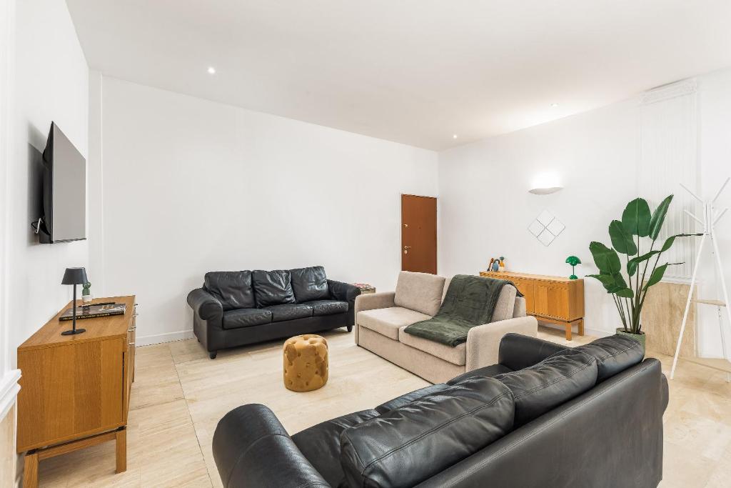 ATRHOME- Penthouse Tritone - 4