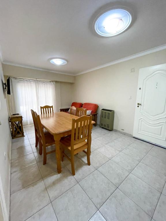 Yrigoyen 319 by depptö - 3