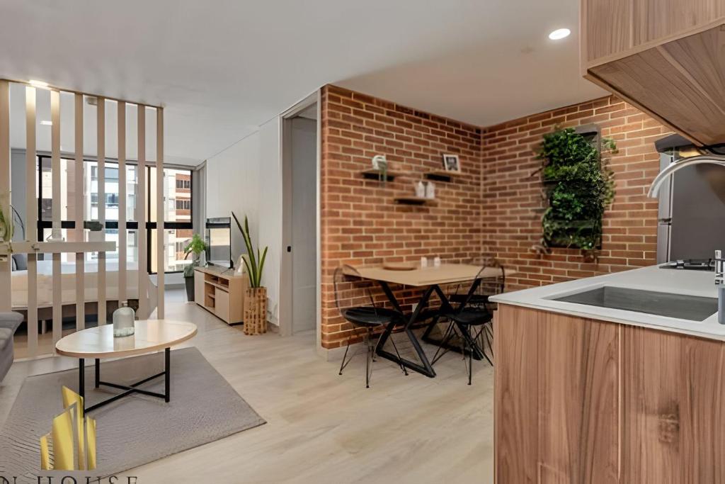 Kyux 405 - The Icon of Exclusivity in Laureles, Alpujarra