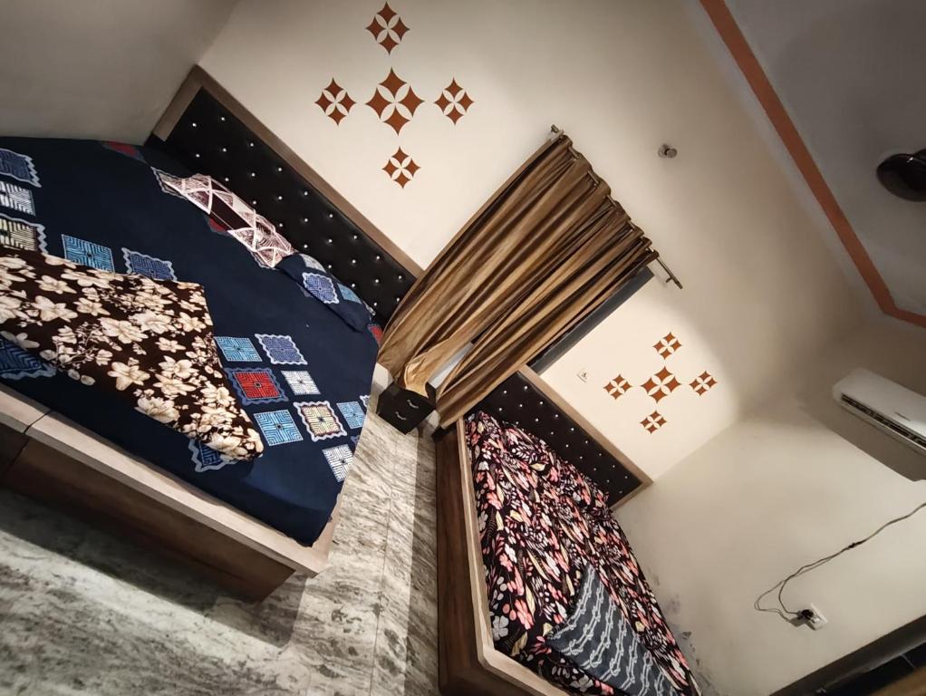 Rajkamal guest house, Khātu