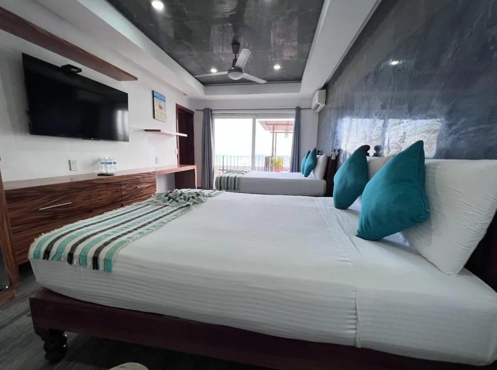 HOTEL EL CORAL, hotel in Punta Mita