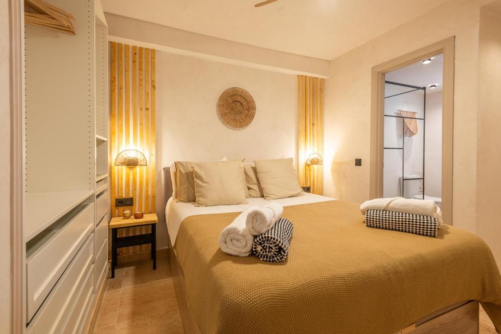 Beautifully decorated apartment near the beach - 2
