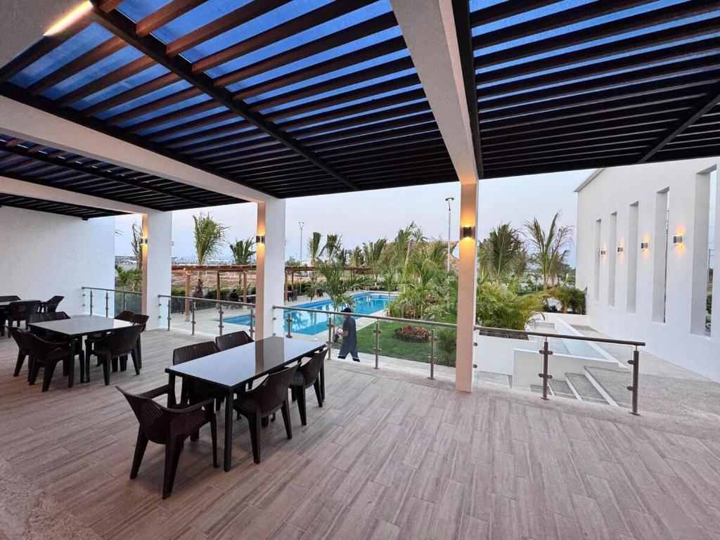 Departamento P B con Club de Playa Zona Diamante - 2