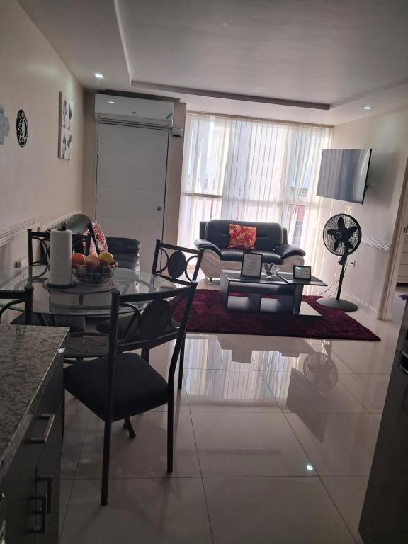 Mecca by Jen Apt 211, Portmore