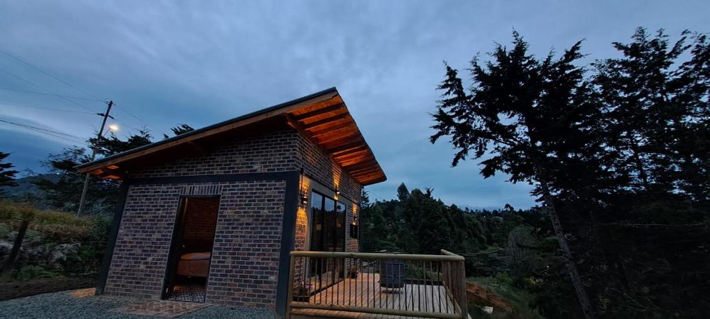 Alojamiento La colonia - 1