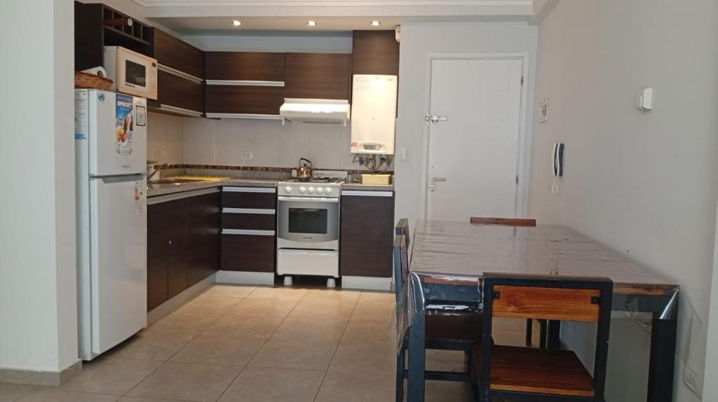 Exelente departamento en Carlos Paz - 2