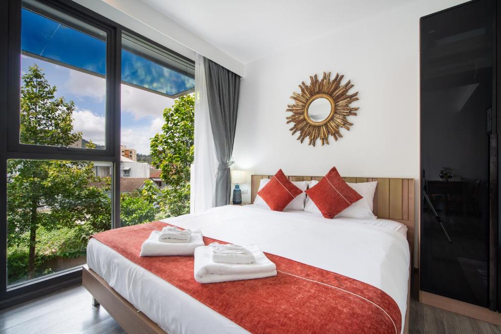 芭东TheDeck199精装一卧室公寓 近芭东海滩Bangla江西冷, Pláž Patong