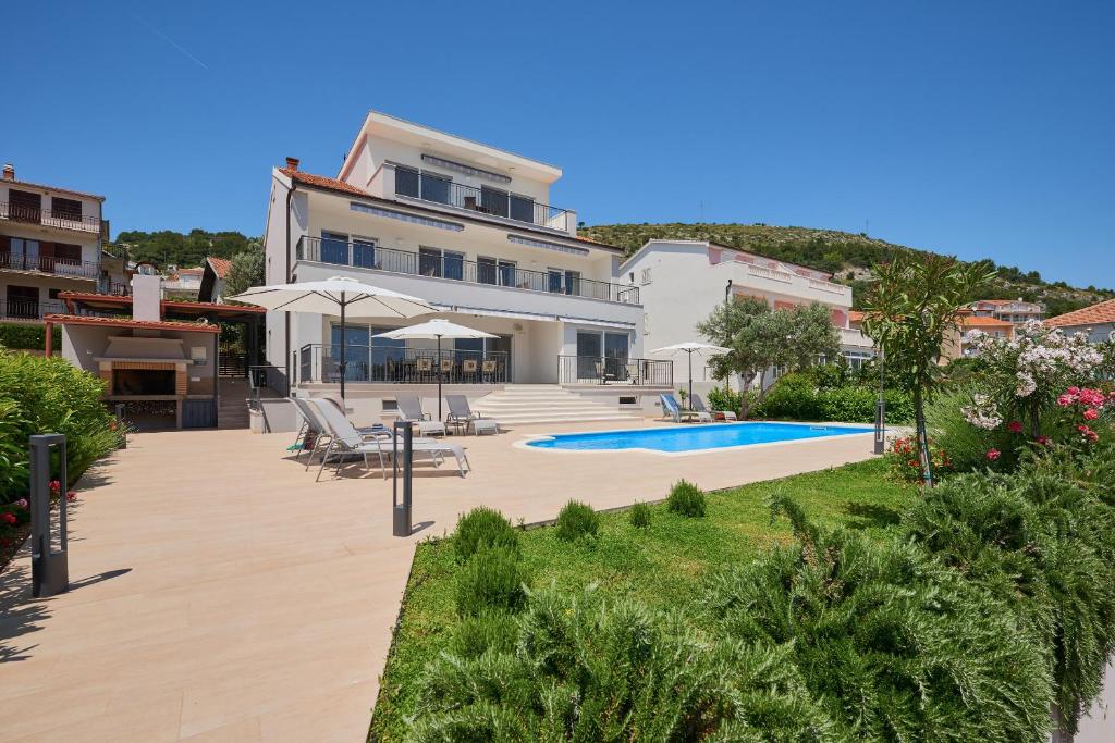 Facilities, Villa Mila Trogir in Trogir
