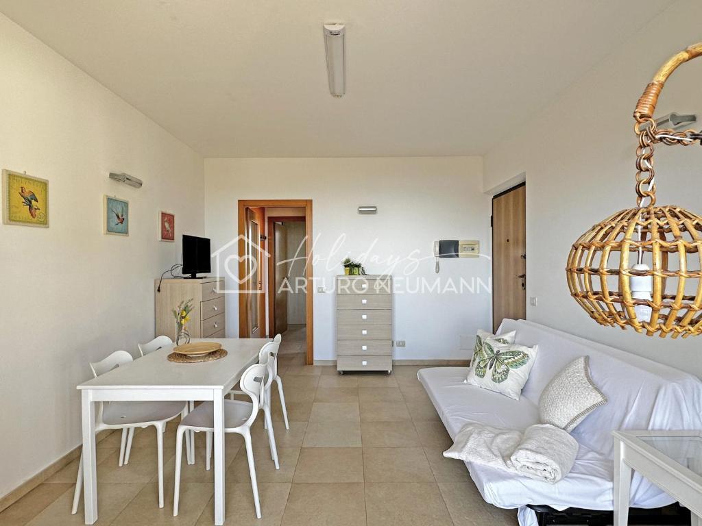 228 - Appartamento bilocale al primo piano con terrazzo vista mare- CLIMATIZZATO, SPIAGGIA INCLUSA - 2