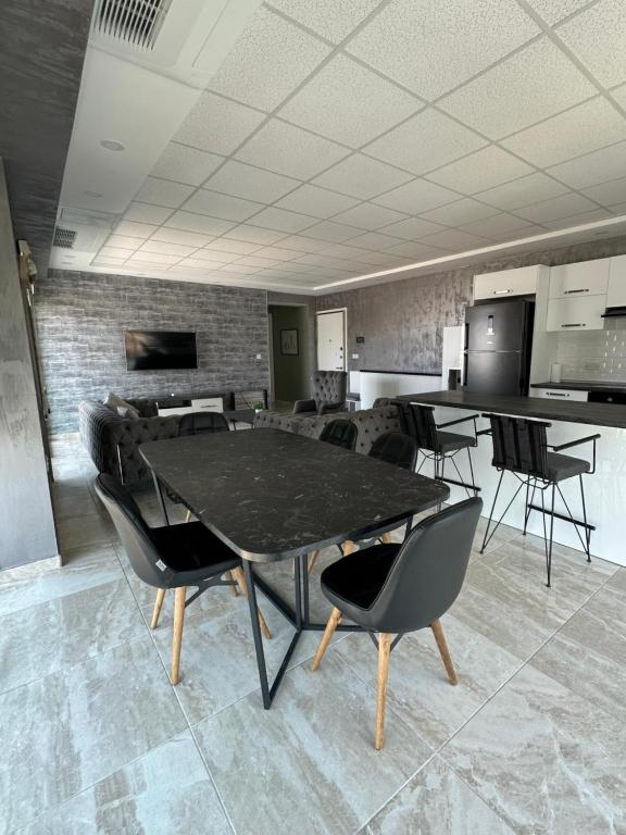 Laroni-Tower Girne , KKTC, Thermia