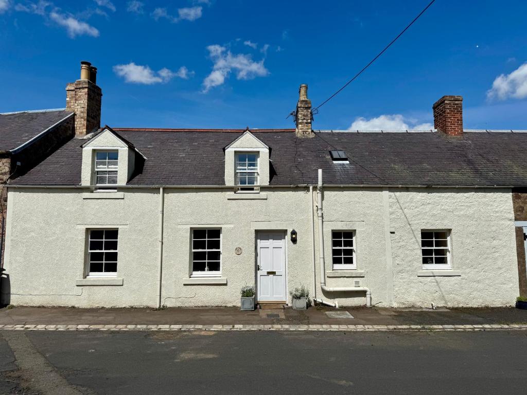 The Nook, Morebattle, Morebattle