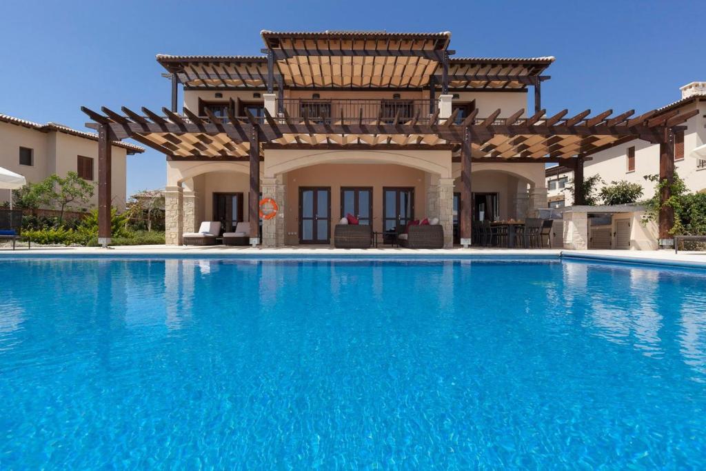 Aphrodite Hills Mythos Collection Villa Iris Private Pool Sea View 5 Bedrooms Paphos, Paphos