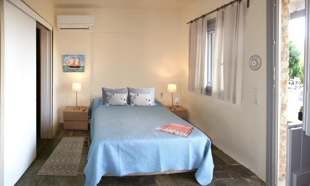Aigaion House photo
