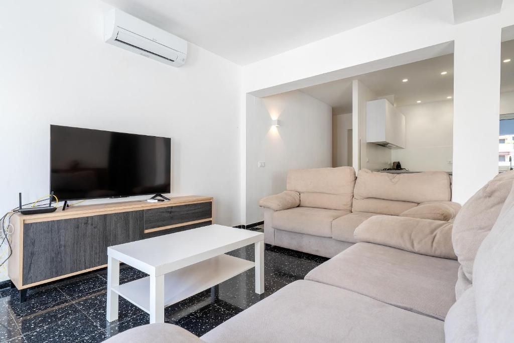 Hauzify I Apartament Riera - 3