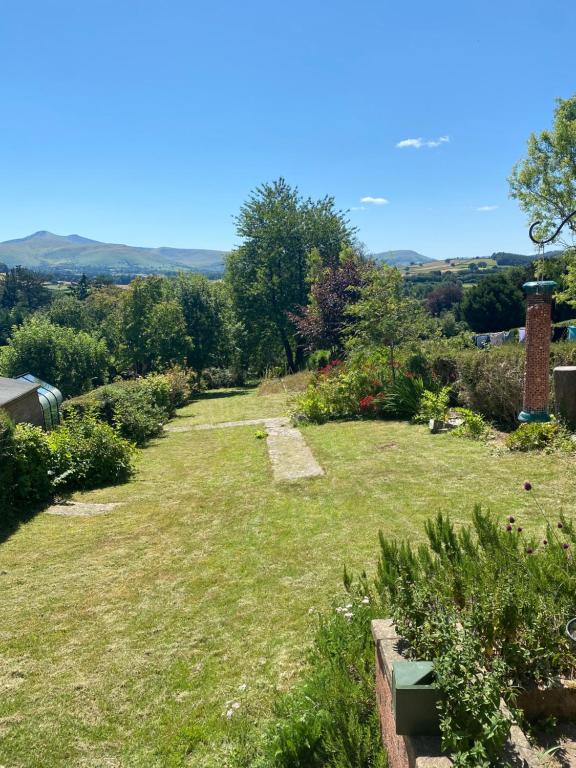 Brecon with Spectacular Views, Brecon