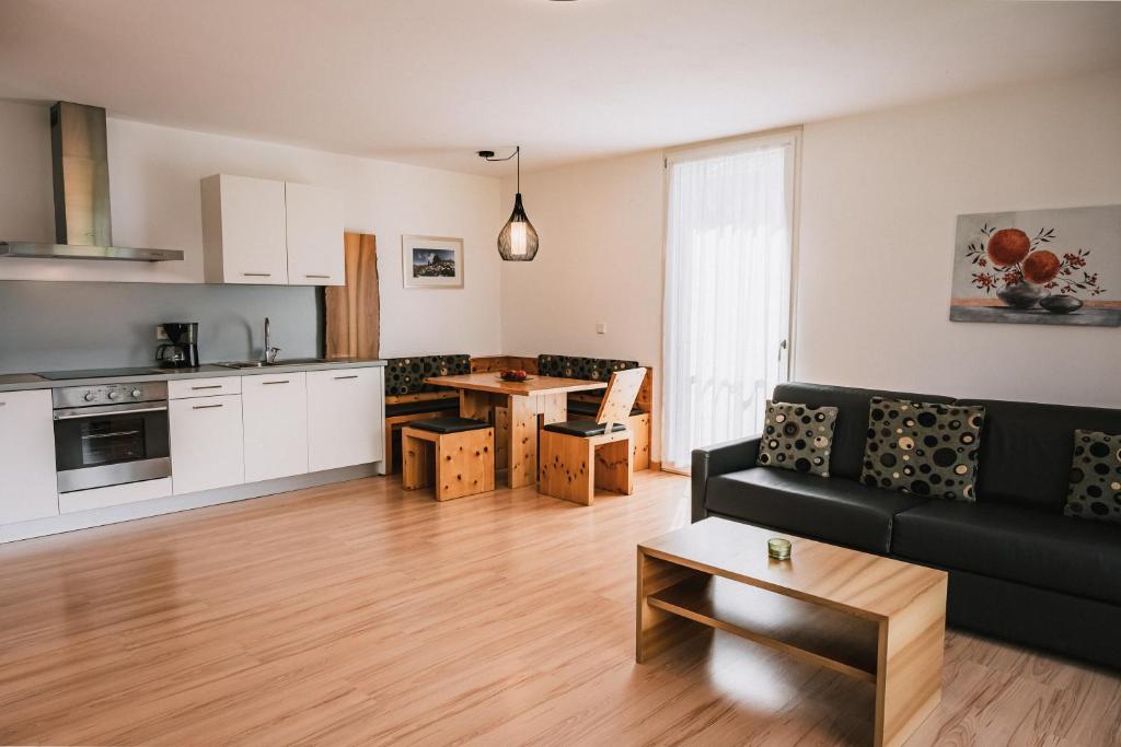 Residence Pizzeria Sylvanerhof in der Nähe von Brixen - Appartements mit SPA - 1