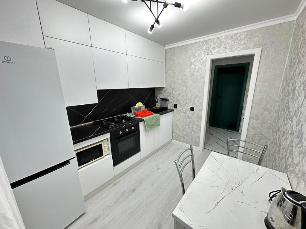 Sobranie, Petropavlovsk