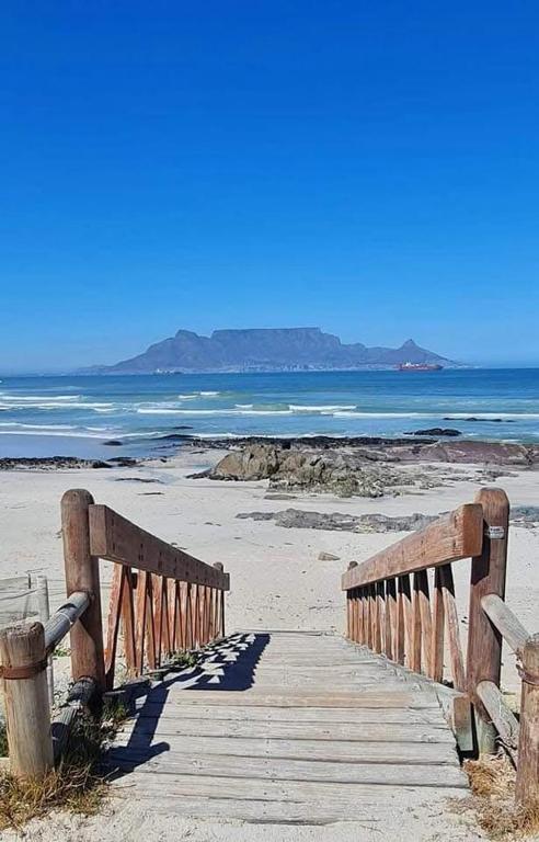 Beachfront Studio Flat, Cape Town