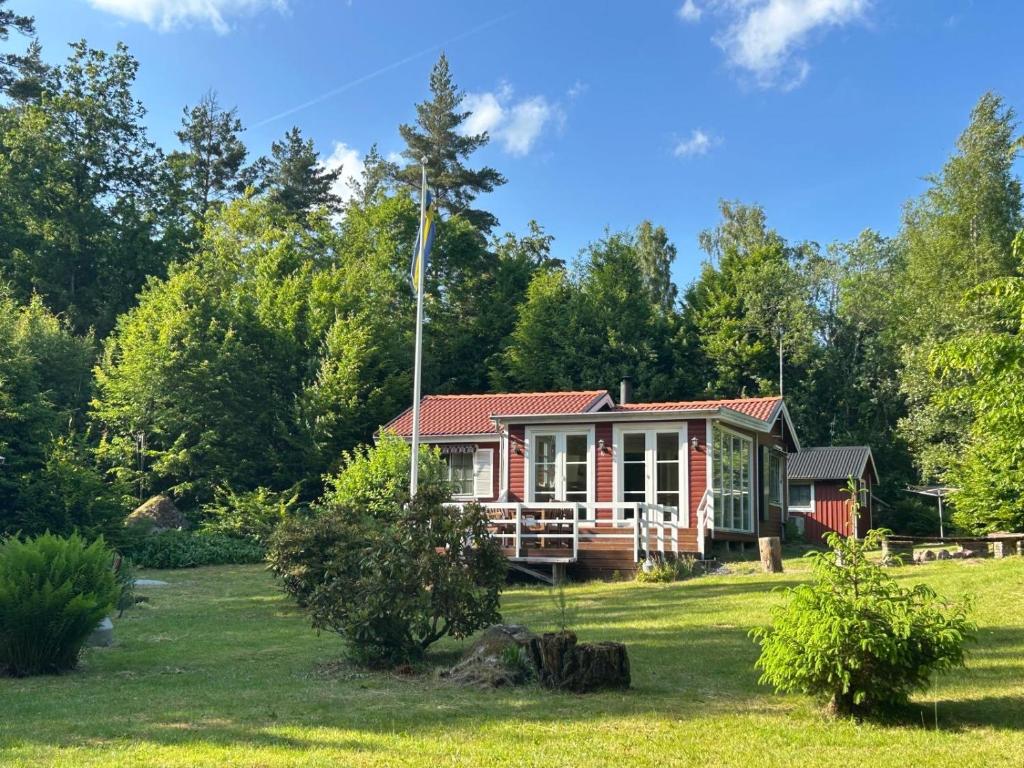 Magical hide-away in the forest, Trensum