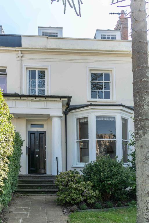 2 Bath House, Ilfracombe